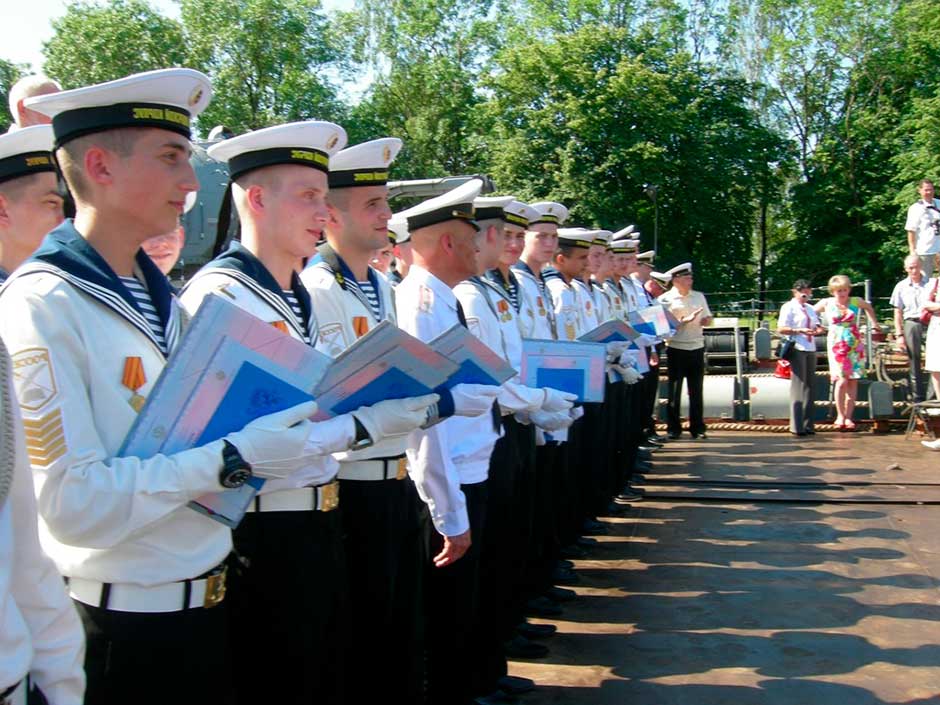 Купить диплом о среднем образовании Купить диплом о среднем образовании